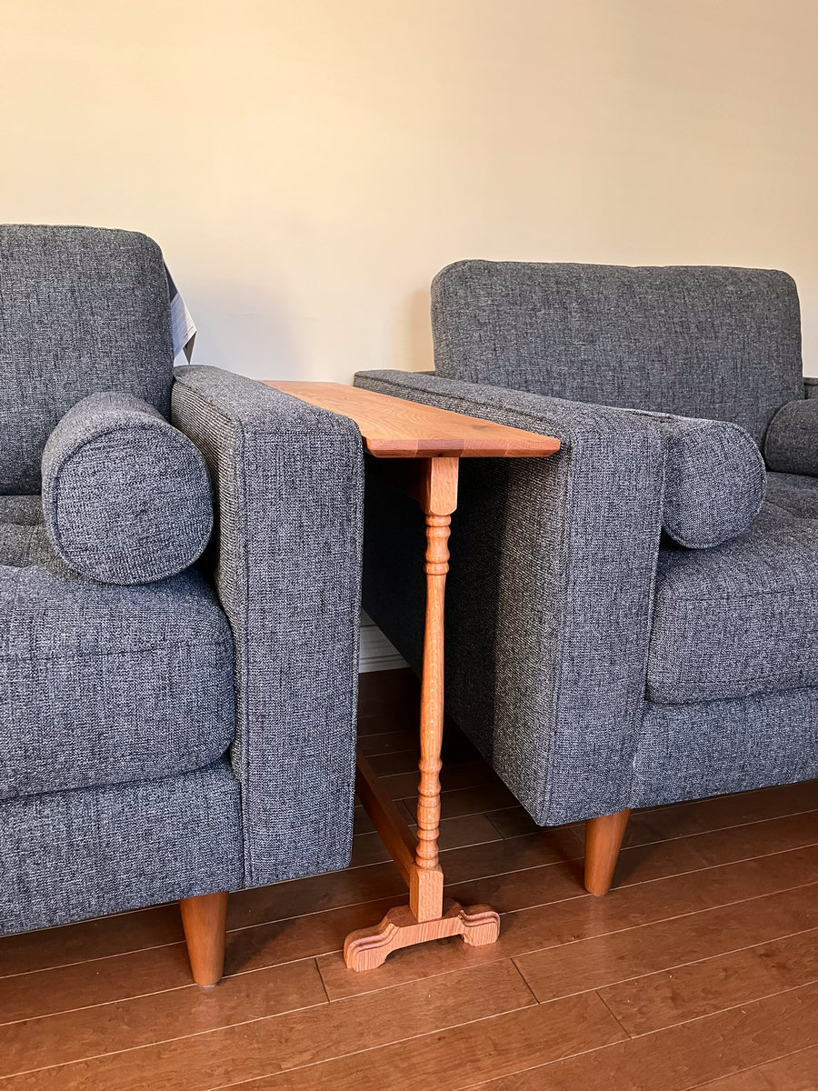 Sofa table — pedestal detail
